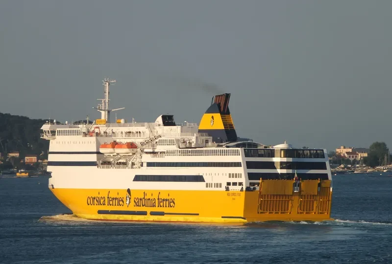 MEGA EXPRESS FOUR Ro-Ro IMO 9086590 photo 3