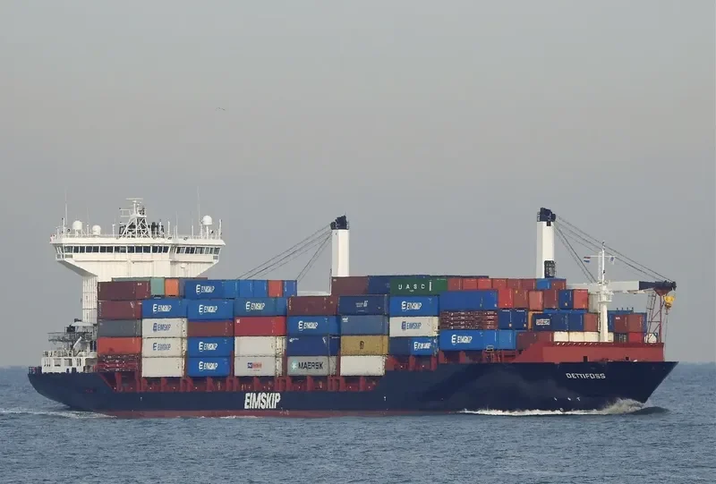 LAXFOSS Container Ship IMO 9086801 photo 6