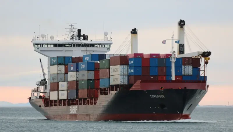 LAXFOSS Container Ship IMO 9086801 photo 9