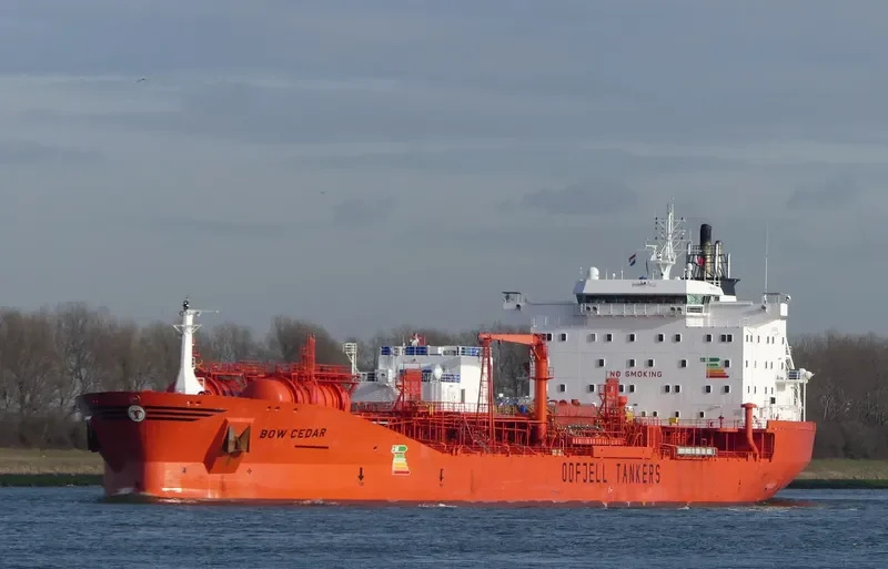 BOW CEDAR Tanker IMO 9087013 photo 4