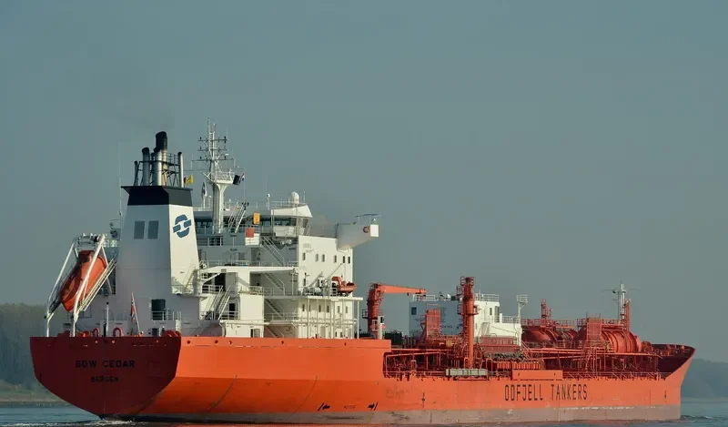 BOW CEDAR Tanker IMO 9087013 photo 9
