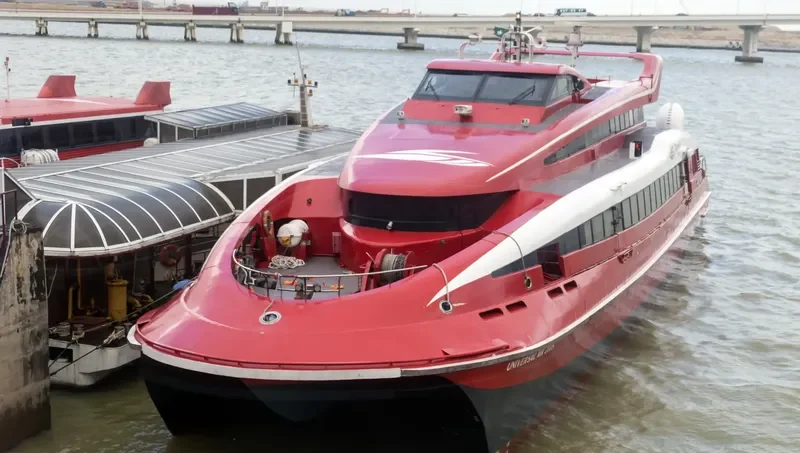 UNIVERSAL MK 2005 Passenger Ship IMO 9087594