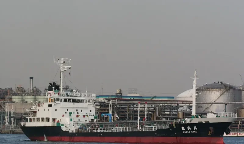 SHABNAM 5 Tanker IMO 9088017 photo 2