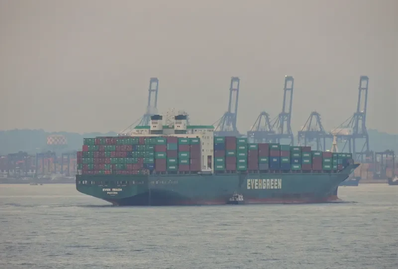 REACH Container Ship IMO 9088122 photo 2