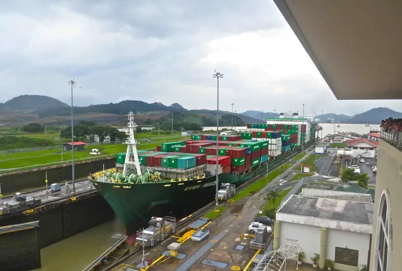 REACH Container Ship IMO 9088122 photo 9