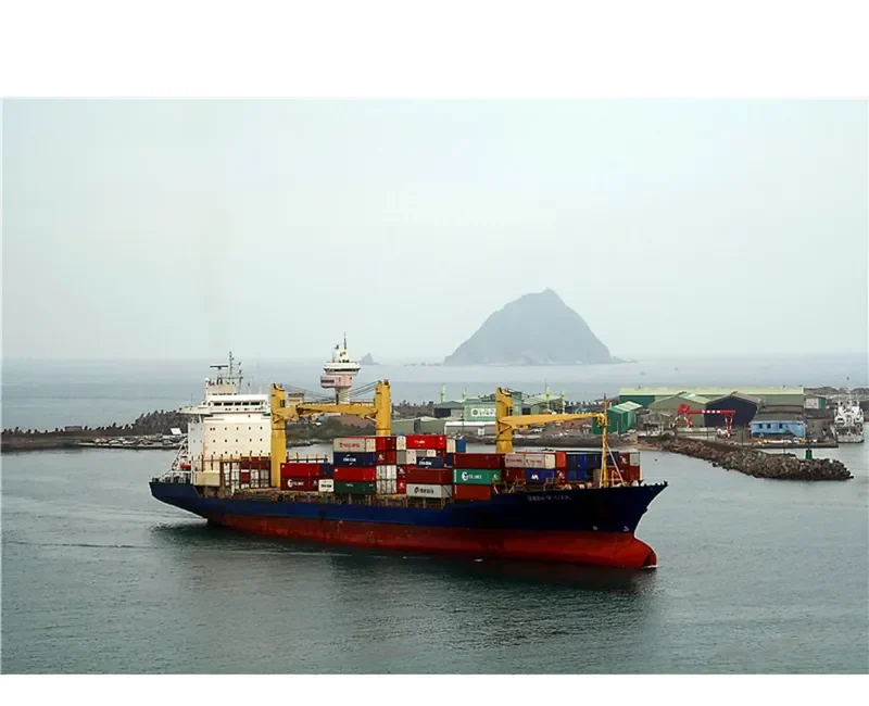 QUEEN OF LUCK Container Ship IMO 9088512 photo 4