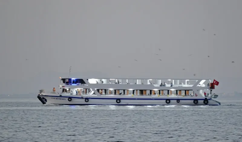 YENI MENDERES Passenger Ship IMO 9089188 photo 3
