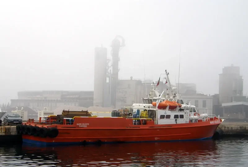 NUE DEFENDER I Offshore Vessel IMO 9091595 photo 5