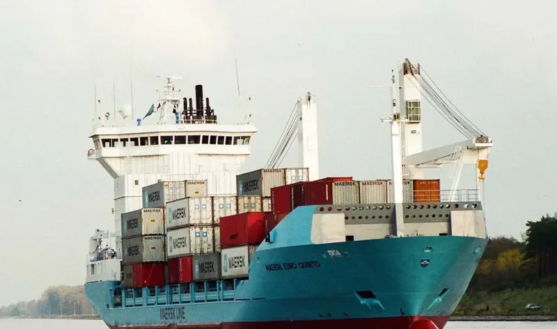 SPAN ASIA 25 Container Ship IMO 9100243 photo 2