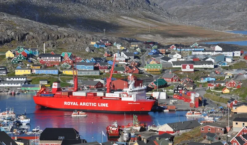IRENA ARCTICA Container Ship IMO 9100255 photo 7