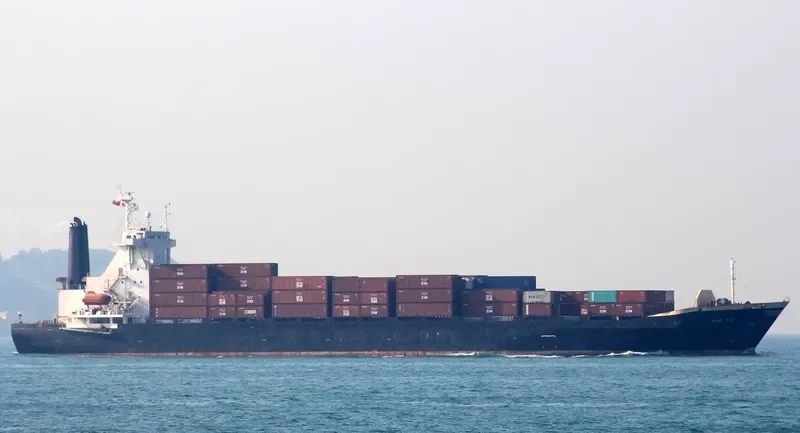 MTT KUCHING DUA Container Ship IMO 9101106 photo 9