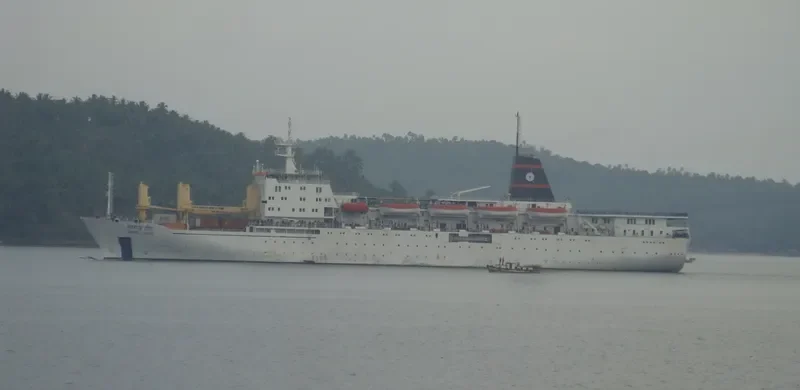 SWARAJ DWEEP Passenger Ship IMO 9101168 photo 2