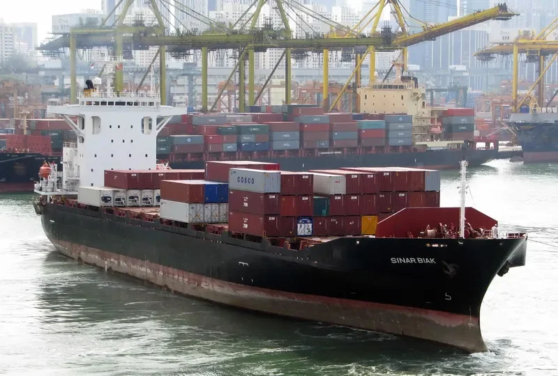HIJAU SAMUDRA Container Ship IMO 9101560 photo 2