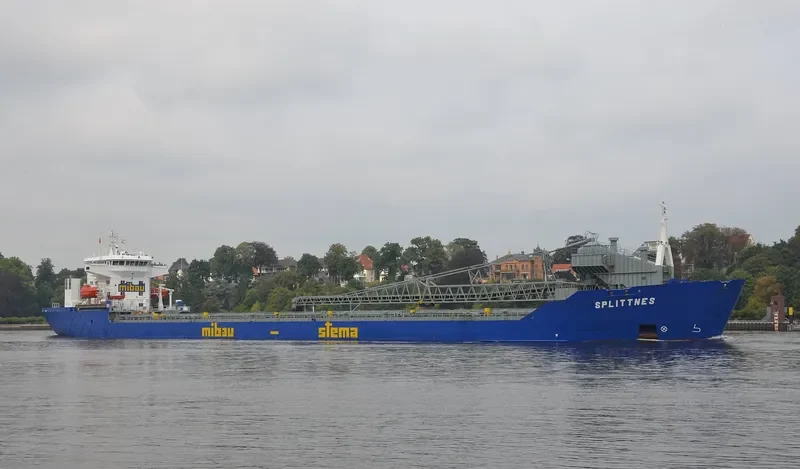 SPLITTNES Bulk Carrier IMO 9101730 photo 3