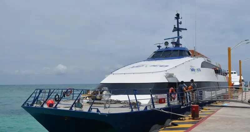 MEXICO IV Passenger Ship IMO 9101766 photo 2