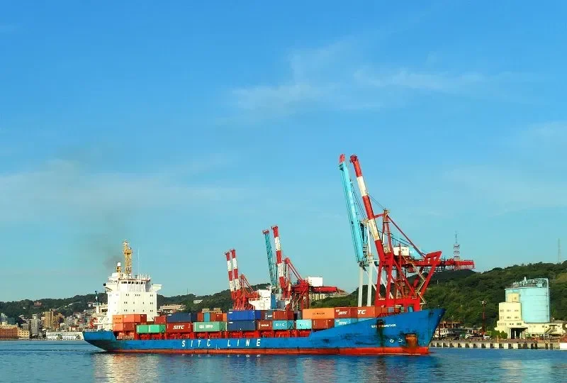 EASLINE BUSAN Container Ship IMO 9101792 photo 2