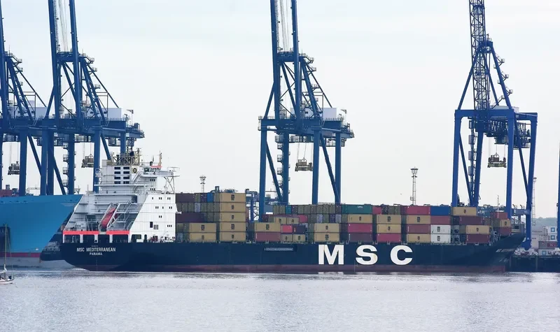 MSC MEDITERRANEAN Container Ship IMO 9102710 photo 9