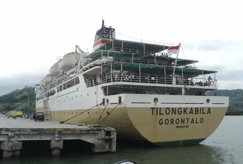 TILONGKABILA Passenger Ship IMO 9102760 photo 5