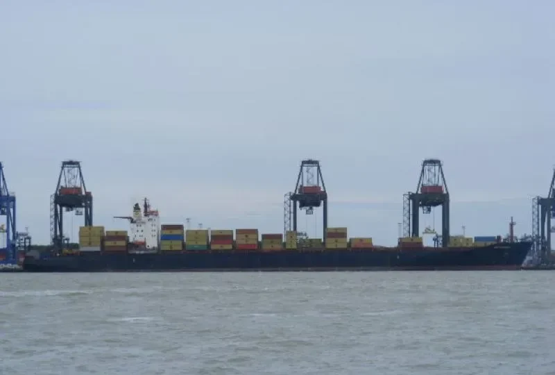 MSC VENEZUELA Container Ship IMO 9103697 photo 2