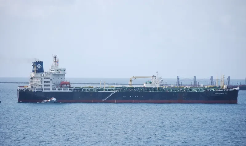 THEODOROS I.V. Tanker IMO 9103831 photo 5