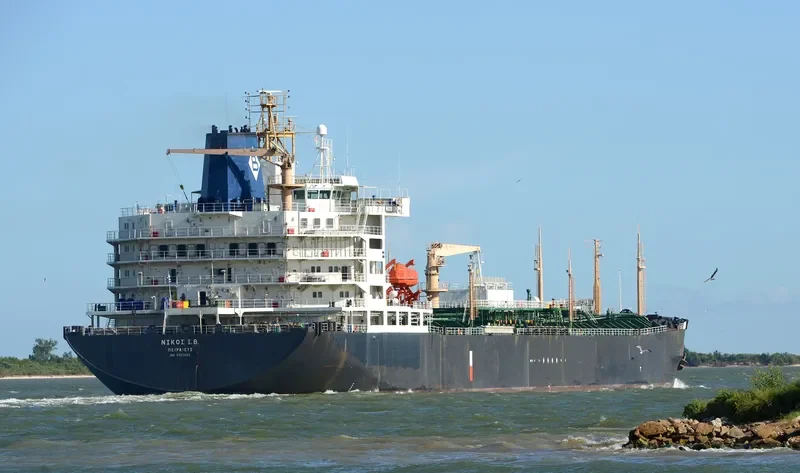 NICOS I.V. Tanker IMO 9103843 photo 4