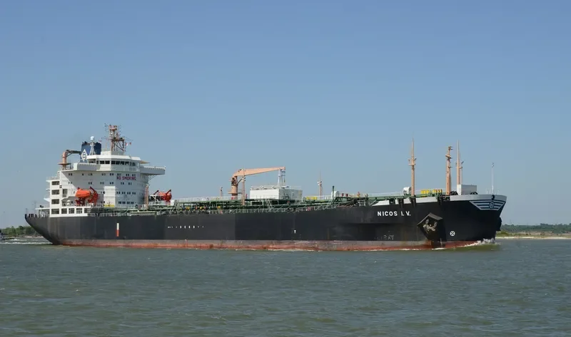 NICOS I.V. Tanker IMO 9103843 photo 5
