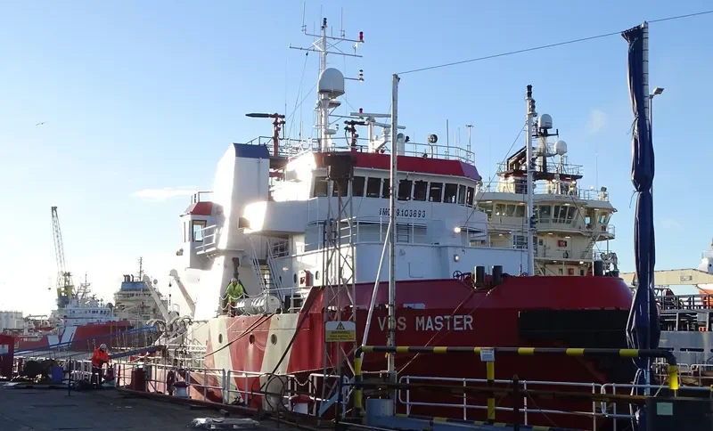 VOS MASTER Offshore Vessel IMO 9103893 photo 3