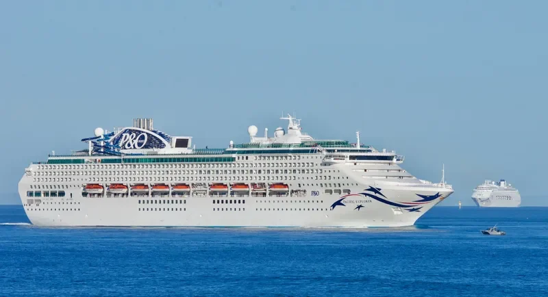 PACIFIC EXPLORER Passenger Ship IMO 9103996 photo 8