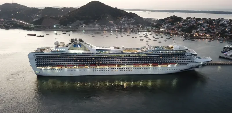 GRAND PRINCESS Passenger Ship IMO 9104005 photo 2