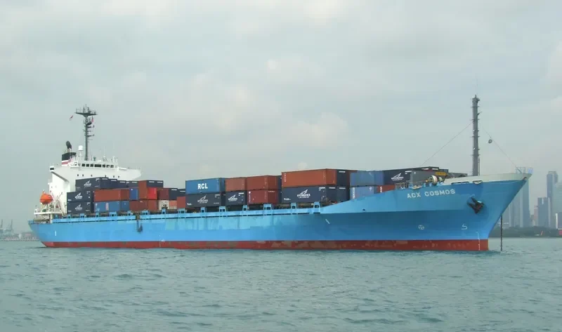SELAT MAS Container Ship IMO 9104146 photo 9