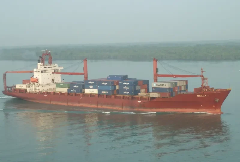 BELLA J Container Ship IMO 9104512 photo 5