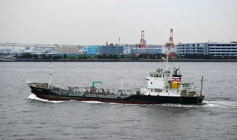 AOMINESAN MARU NO.12 Tanker IMO 9104639 photo 3