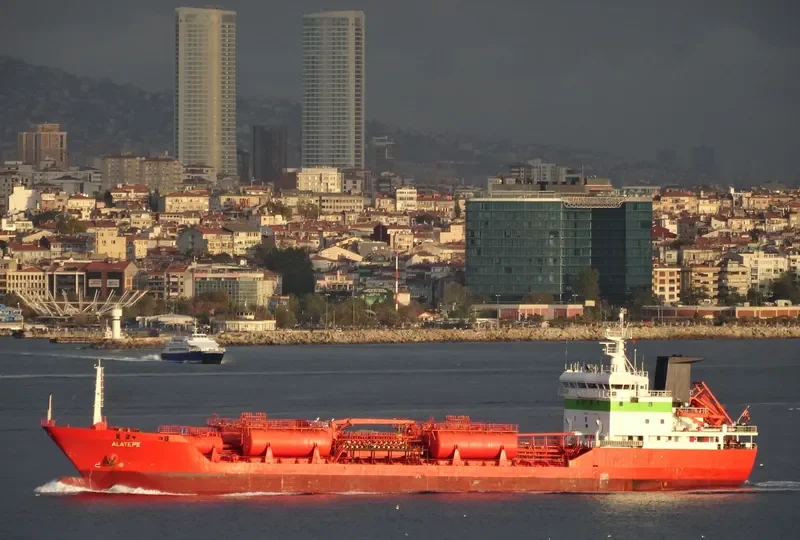 ALATEPE Tanker IMO 9104873 photo 7