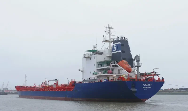 AQUARIUS Tanker IMO 9105138 photo 2