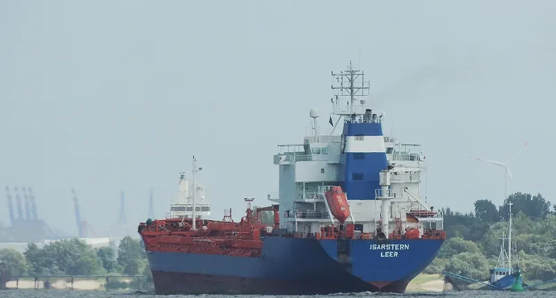 TAIMYR Tanker IMO 9105140 photo 6