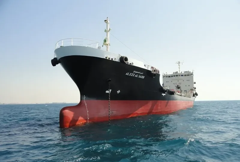 AL EZZ AL SAUDI Tanker IMO 9105542 photo 3