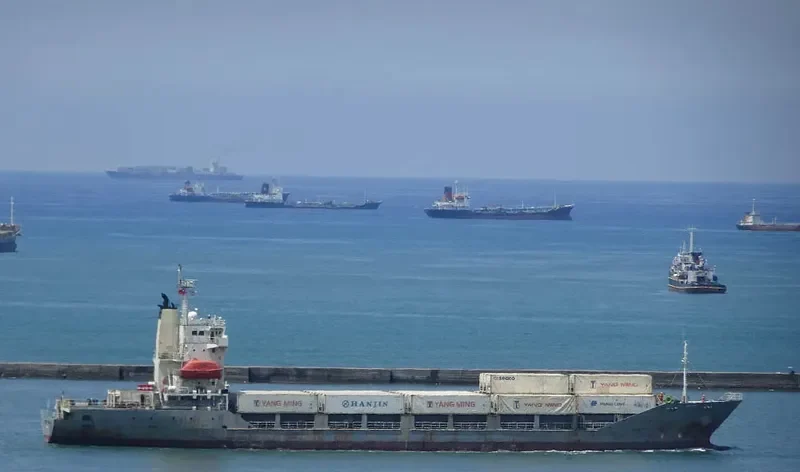 GLORY STAR Container Ship IMO 9105657 photo 2