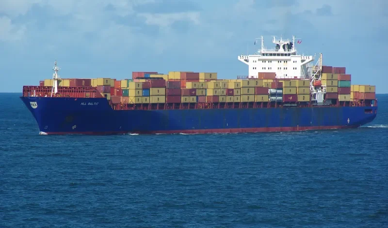 BALTIC Container Ship IMO 9105918 photo 4