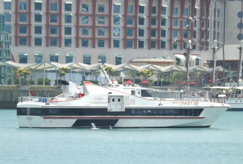 BATAMFAST 18 Passenger Ship IMO 9106120 photo 4