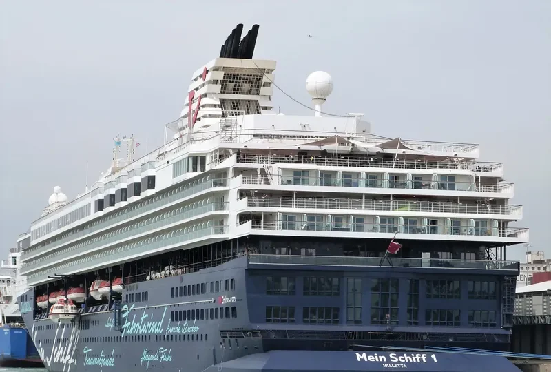 MARELLA EXPLORER Passenger Ship IMO 9106297 photo 2