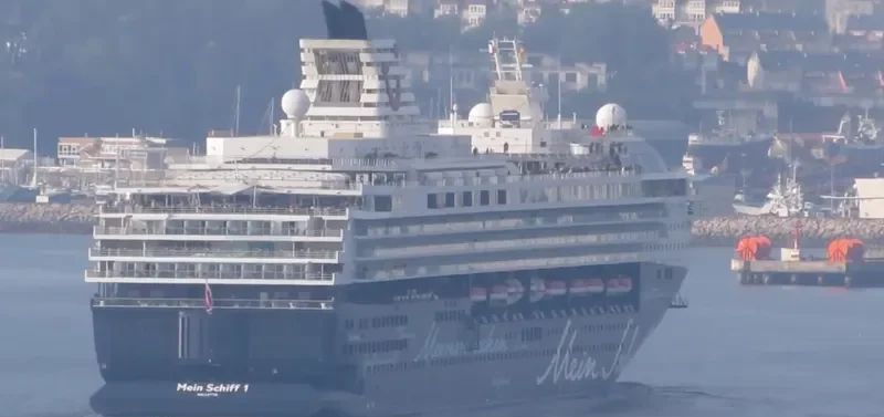 MARELLA EXPLORER Passenger Ship IMO 9106297 photo 8