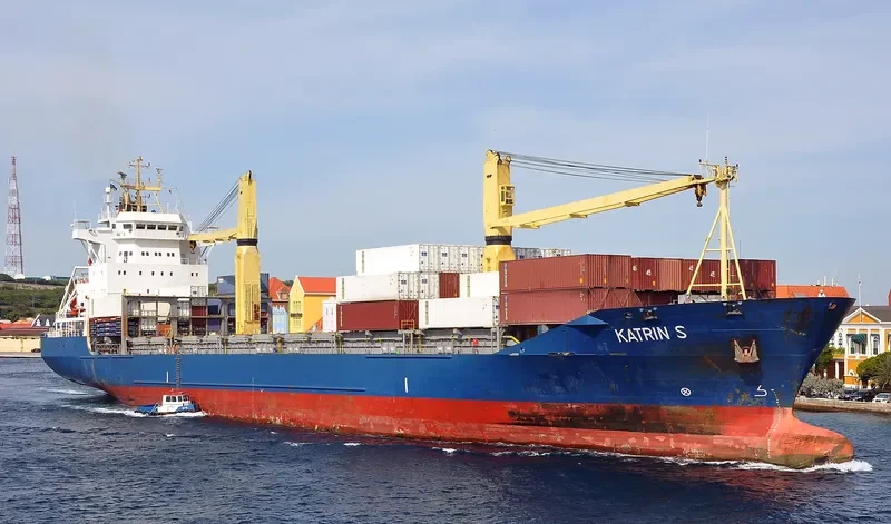 MERATUS MALINO Container Ship IMO 9106625 photo 8