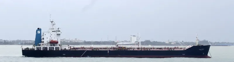 PALU SIPAT/PERTAMINA 1025 Tanker IMO 9106651 photo 4