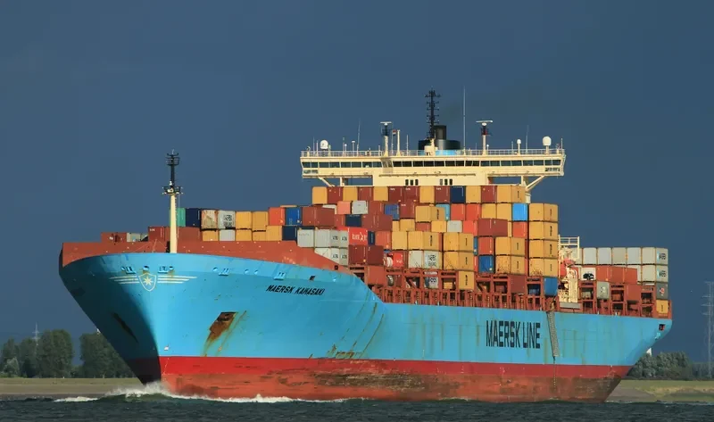 KAWASAKI Container Ship IMO 9107887 photo 5