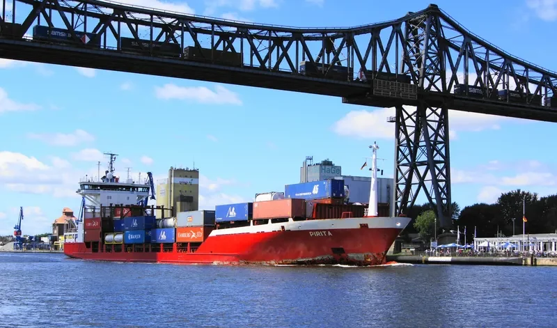 PIRITA Container Ship IMO 9108063 photo 3