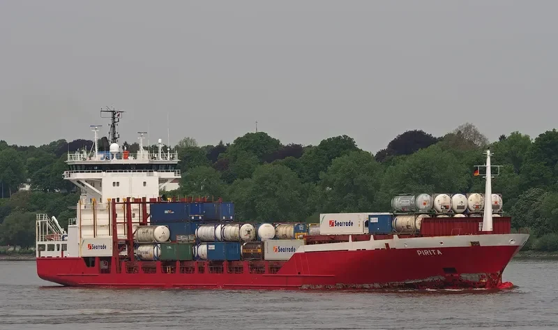 PIRITA Container Ship IMO 9108063 photo 8