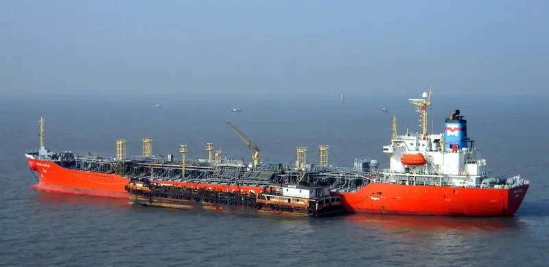 SPRING 3 Tanker IMO 9108104 photo 9