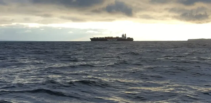 VALENCIA EXPRESS Container Ship IMO 9108130 photo 5