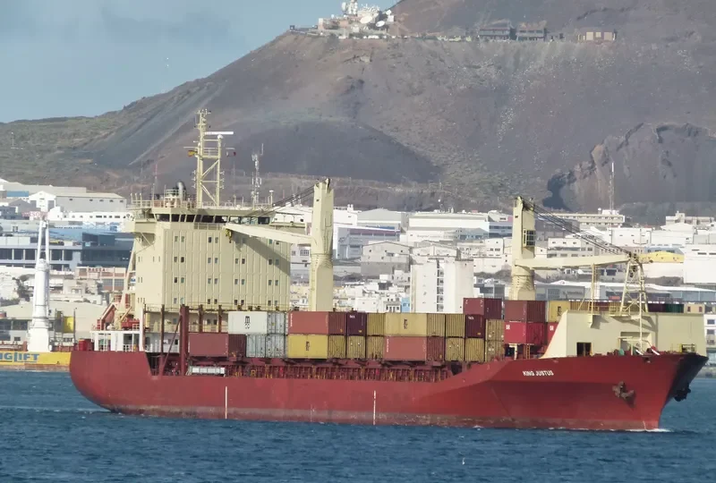 KING JUSTUS Container Ship IMO 9108374 photo 5