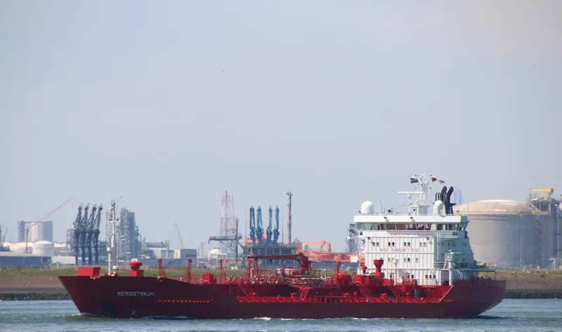 BERGSTRAUM Tanker IMO 9108740 photo 9